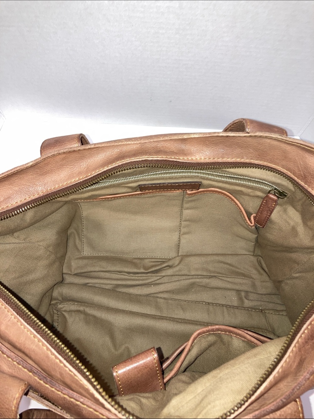 CARBON 2 COBALT distressed leather tote-bag Classic Brown Leather Satchel Bag - Picture 7 of 16